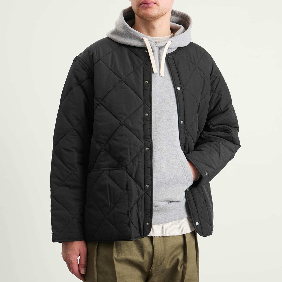 Barbour Men's x Kaptain Sunshine Quilted Liner in Black