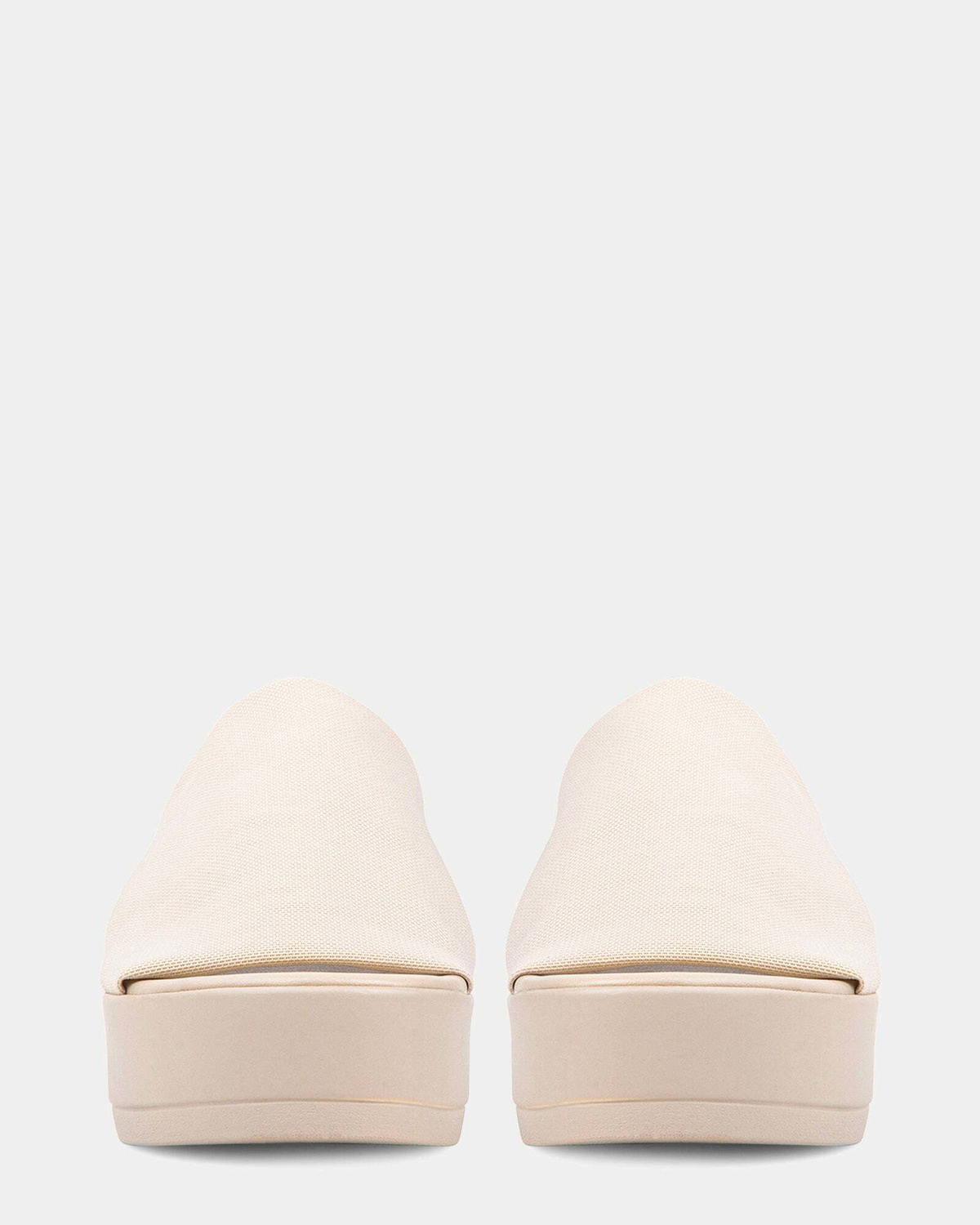 Steve Madden Slinky Sandals in Natural