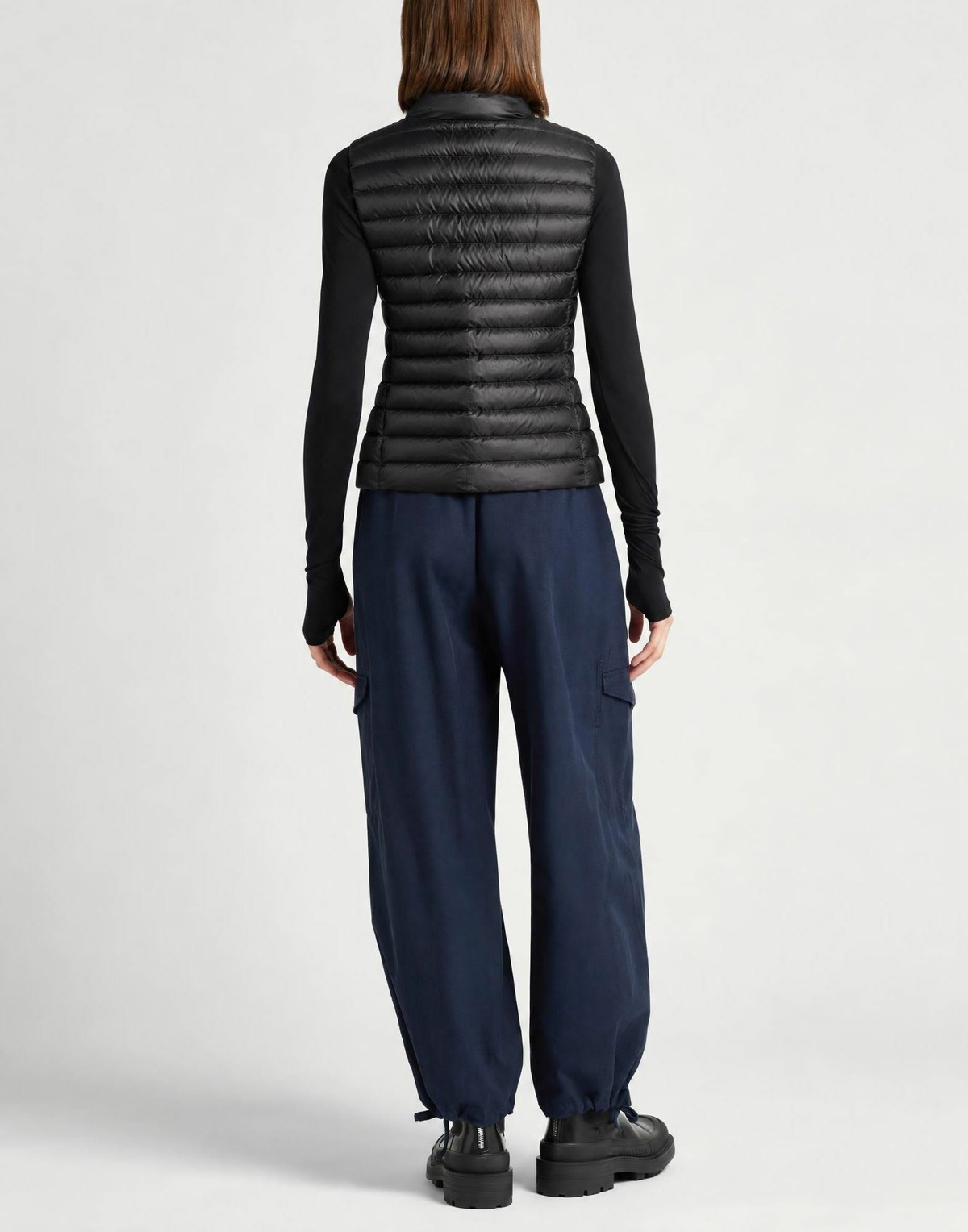 Duvetica Womens Vest in Black