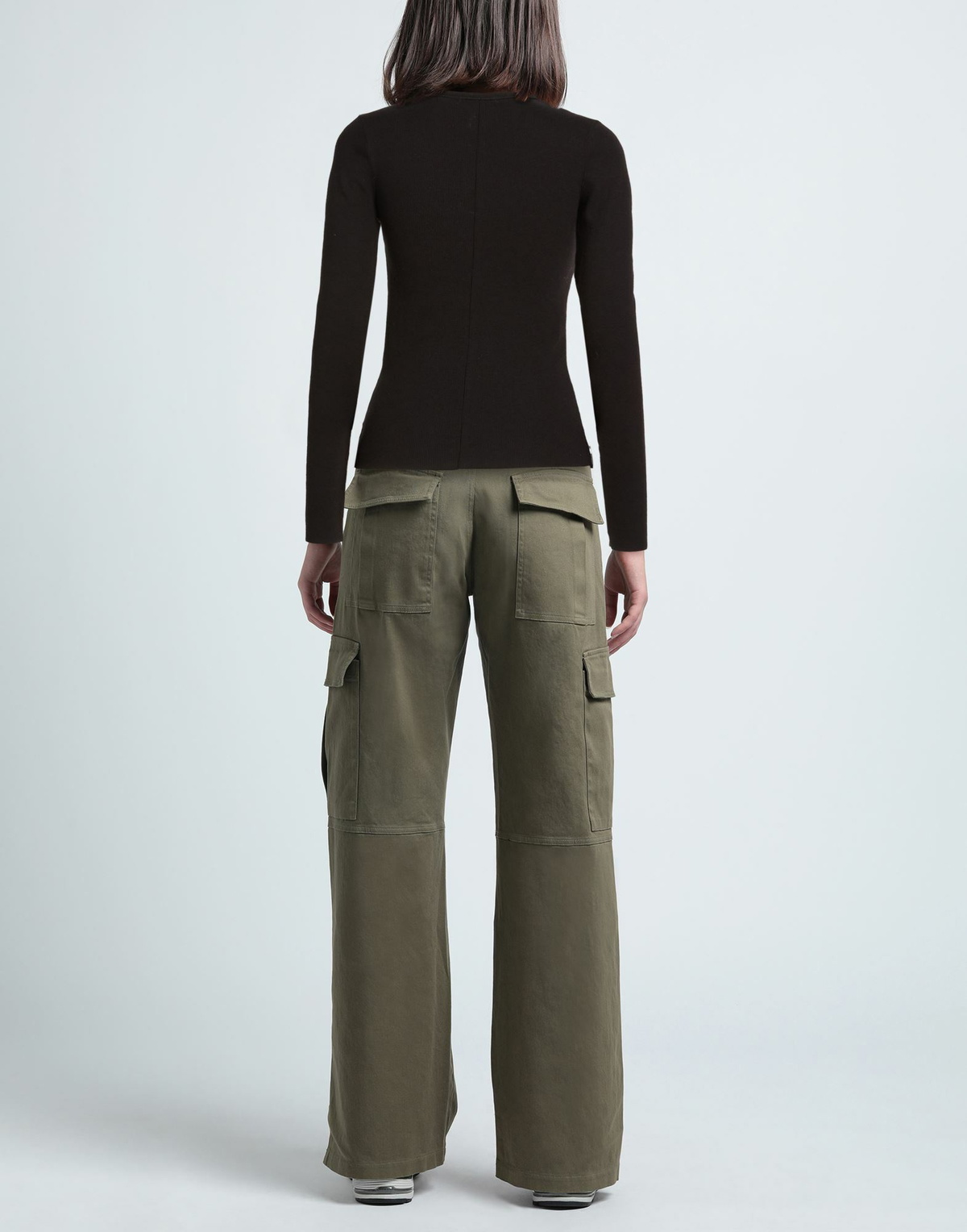 Éterne Womens T-shirt in Black