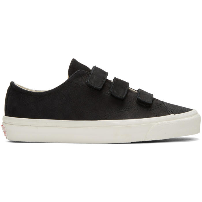 Photo: Vans Black OG Style 23 V LX Sneakers