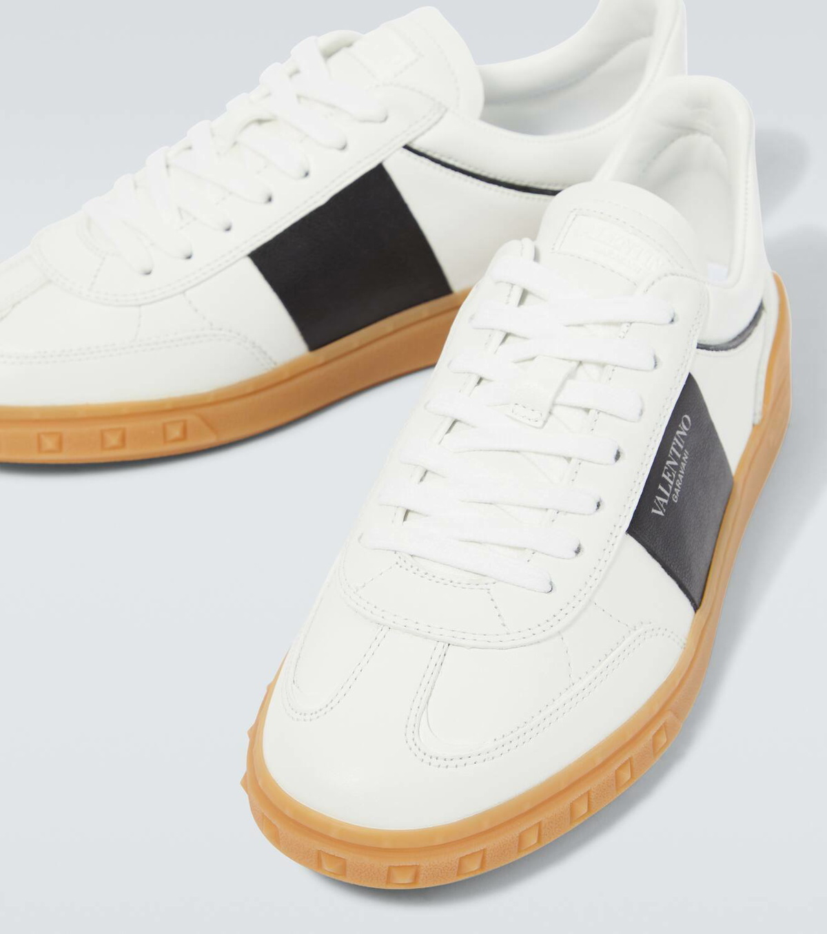 Valentino Garavani Upvillage leather sneakers Valentino Garavani