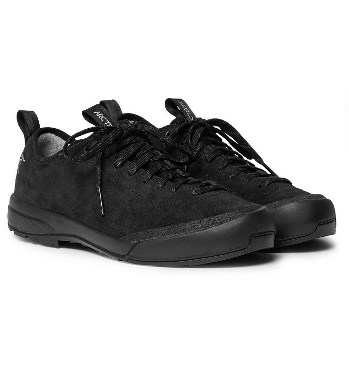 Photo: Arc'teryx - Acrux SL Suede Hiking Sneakers - Men - Black
