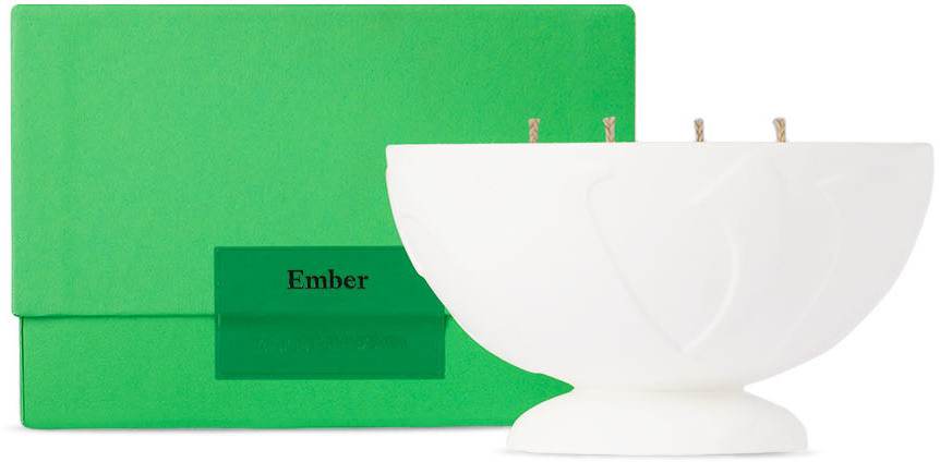 Vyrao Black Ember Candle, 570 g
