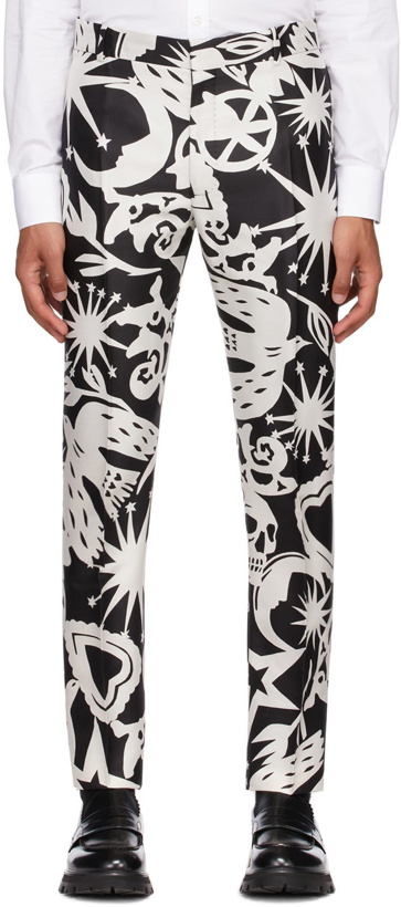 Photo: Alexander McQueen Black & Off-White Silk Paper Cut Printed Cigarette Trousers