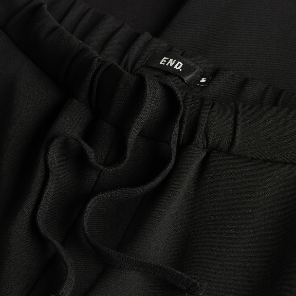 END. Men's Fusion Trouser in Black