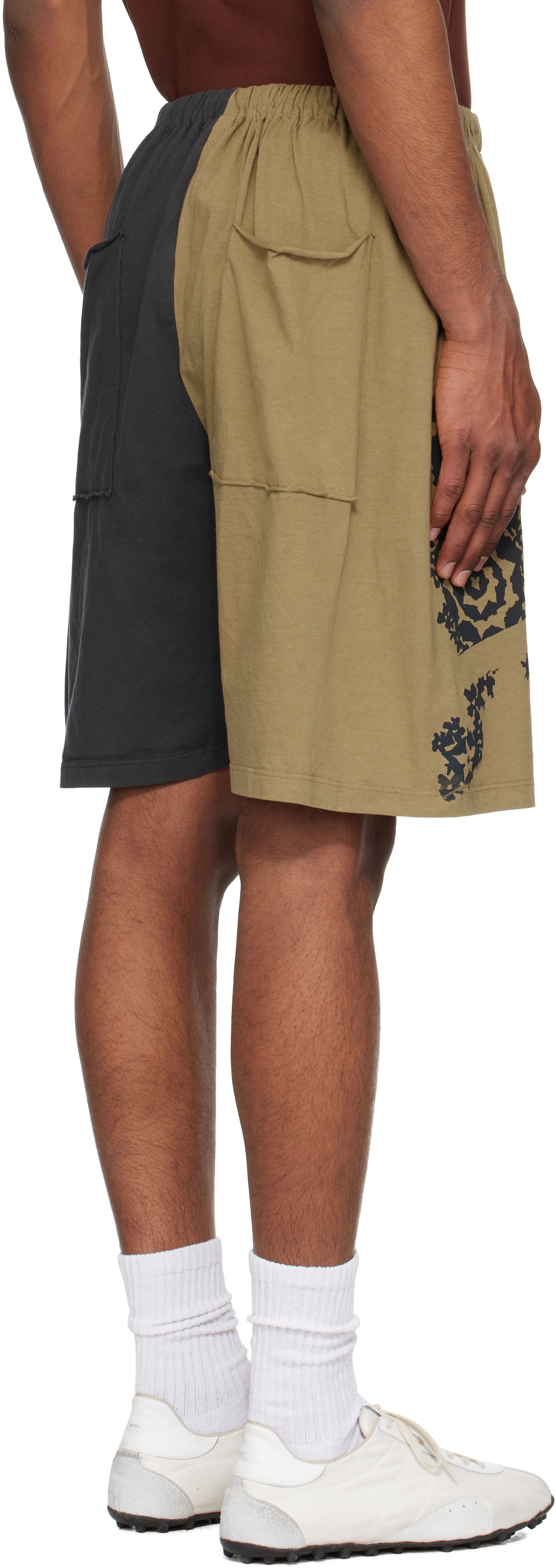 SC103 Khaki & Black Gift Shorts