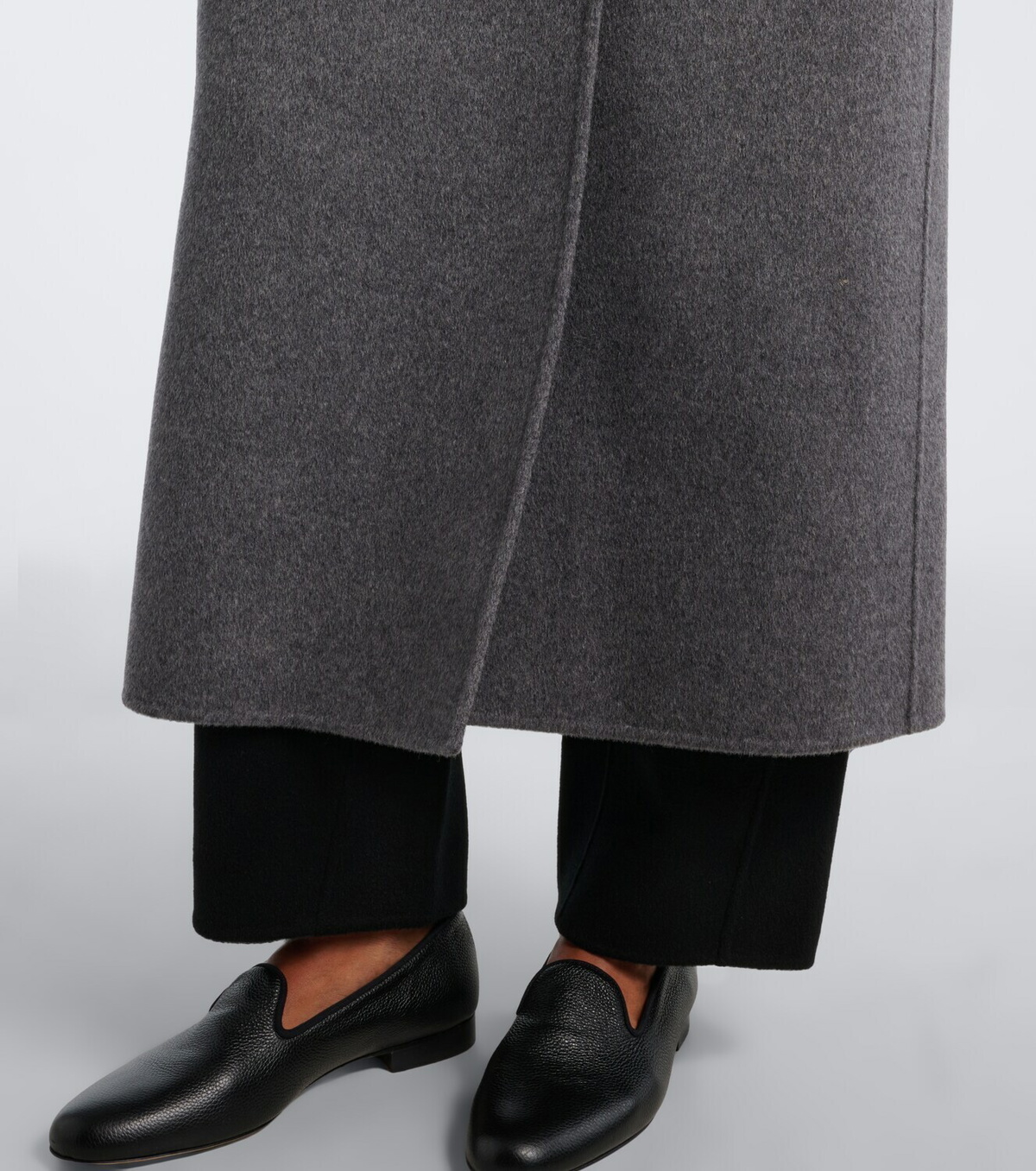 Lisa Yang Double-breasted wool and cashmere coat