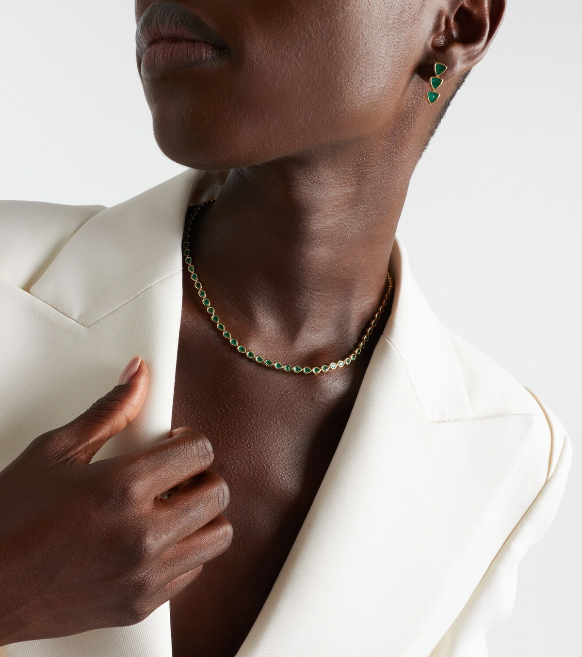 Anita Ko 18kt gold choker with emeralds