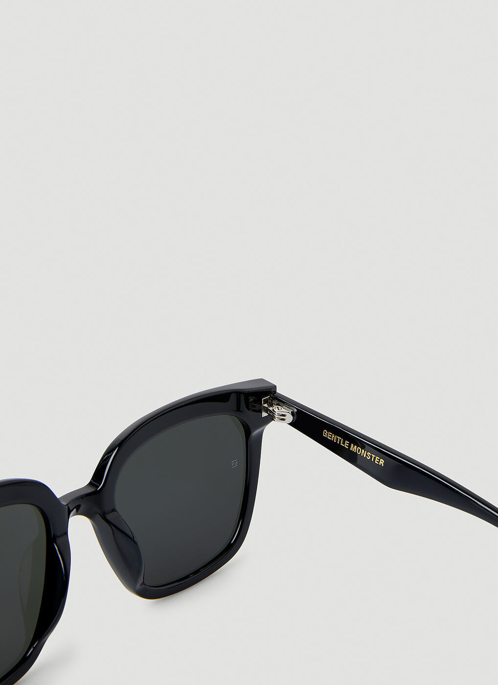 Lo Cell 01 Sunglasses in Black Gentle Monster