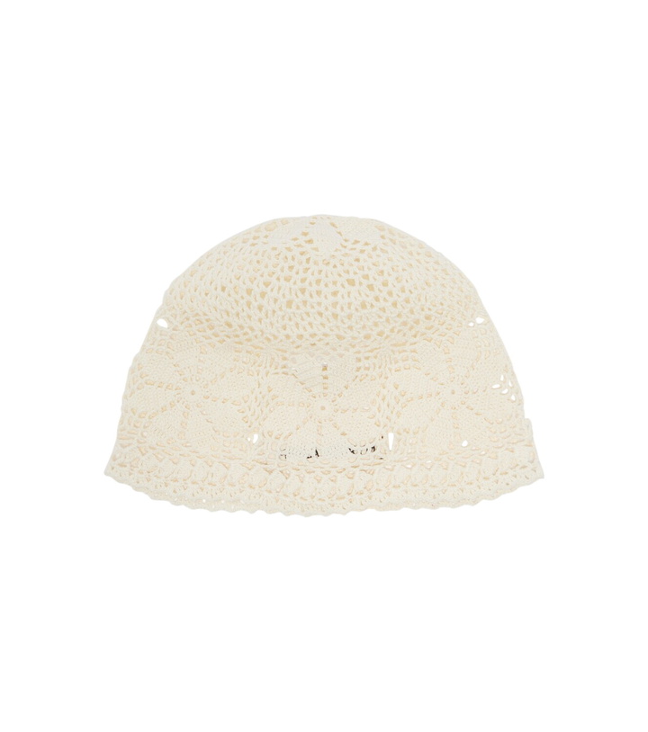 Photo: Magda Butrym Crochet cotton beanie