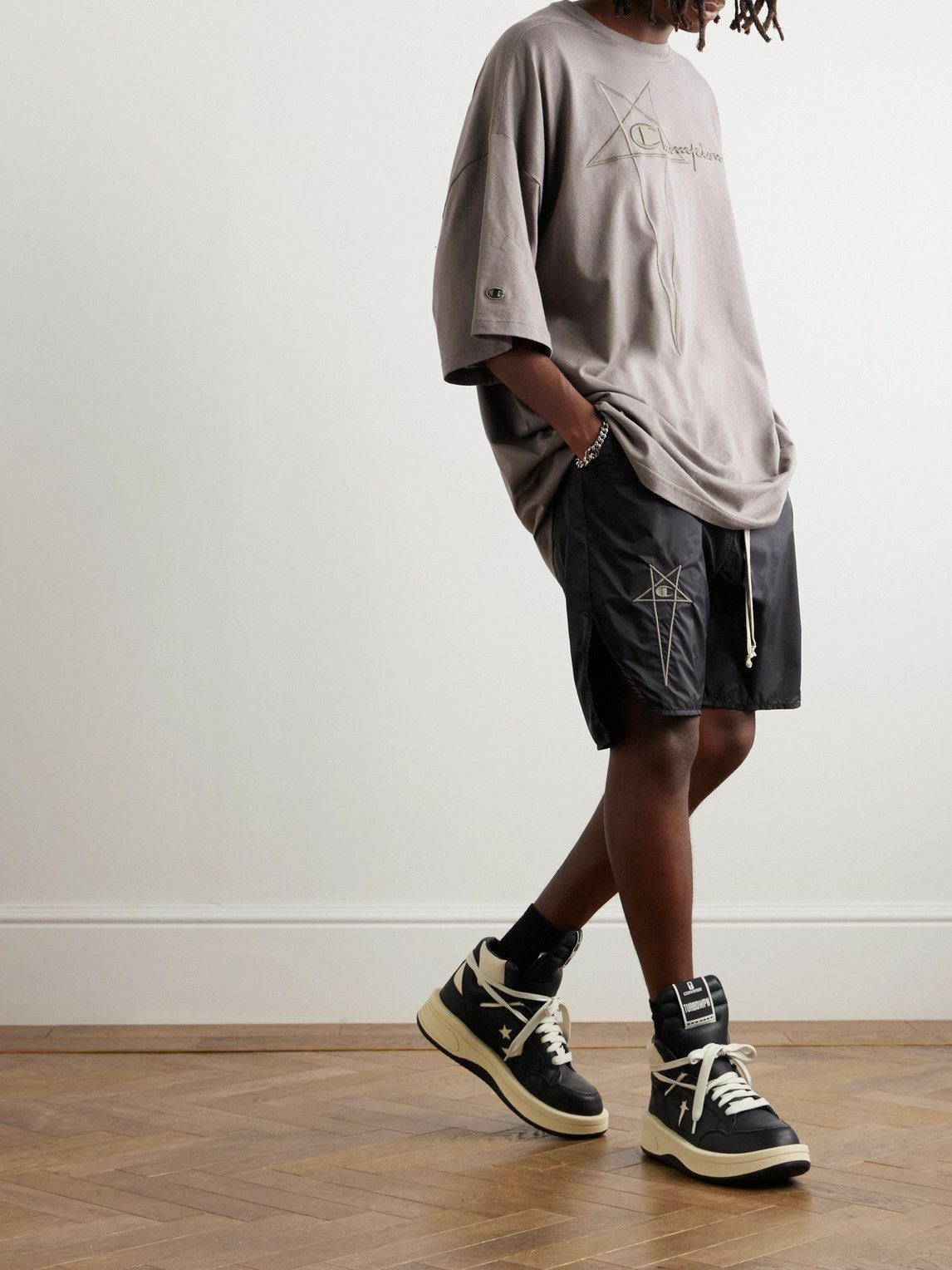 Rick Owens - Champion Beveled Pod Straight-Leg Shell Drawstring 
