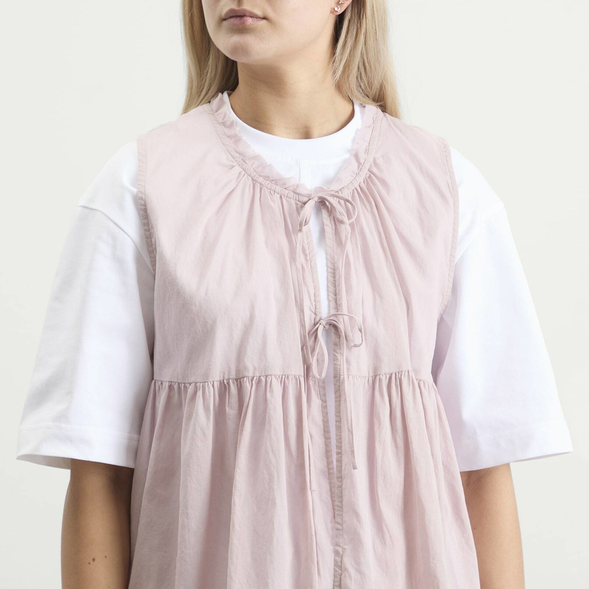Beams Boy Women's Reversible Gathered Vest Top in Dusty Pink