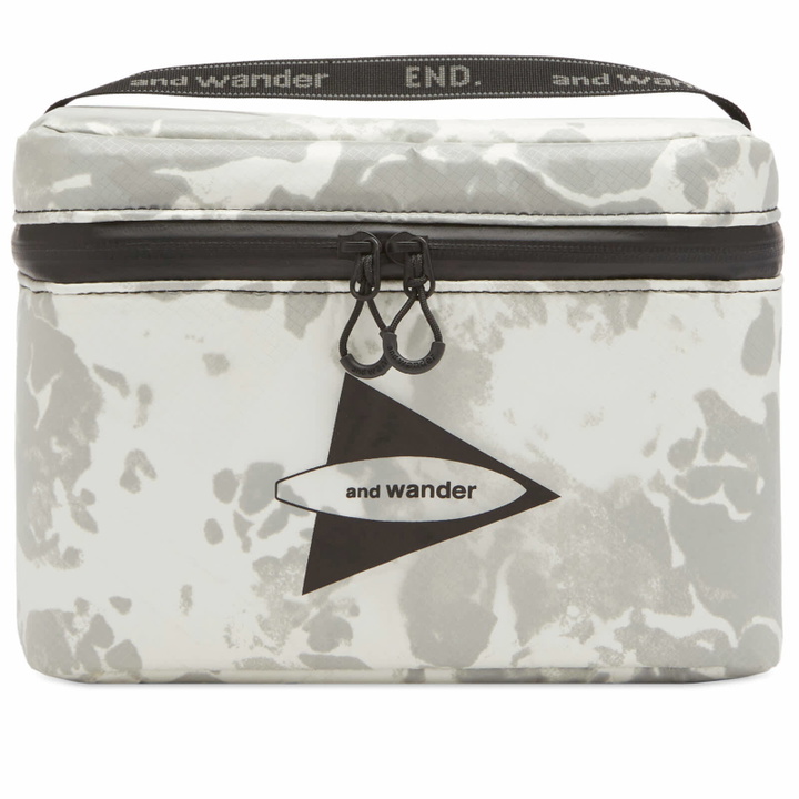 Photo: END. x and wander Cooler Box in L.Grey 