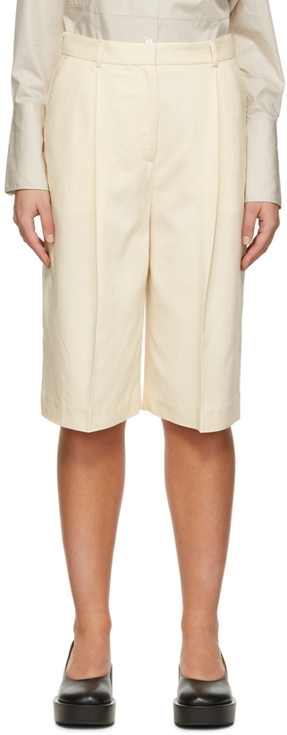 Photo: House of Dagmar Off-White Malin Shorts