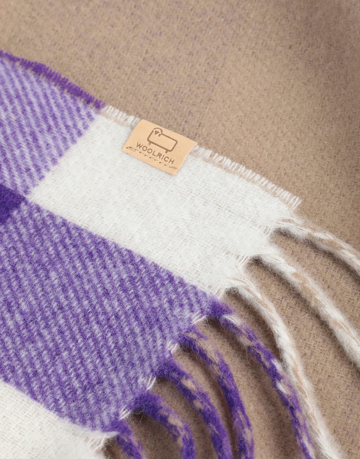Woolrich Double-sided Wool Check Scar Womens Scarf in Purple