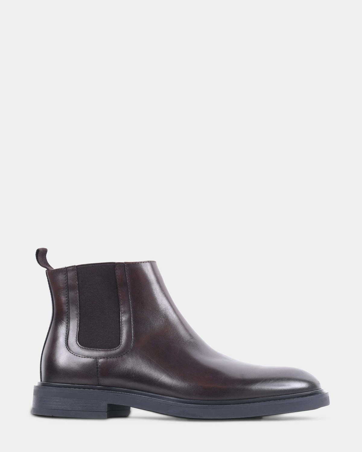 Steve Madden Tipett Boots in Brown