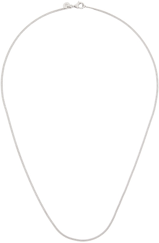 Photo: Tom Wood Silver Curb Chain Slim Necklace