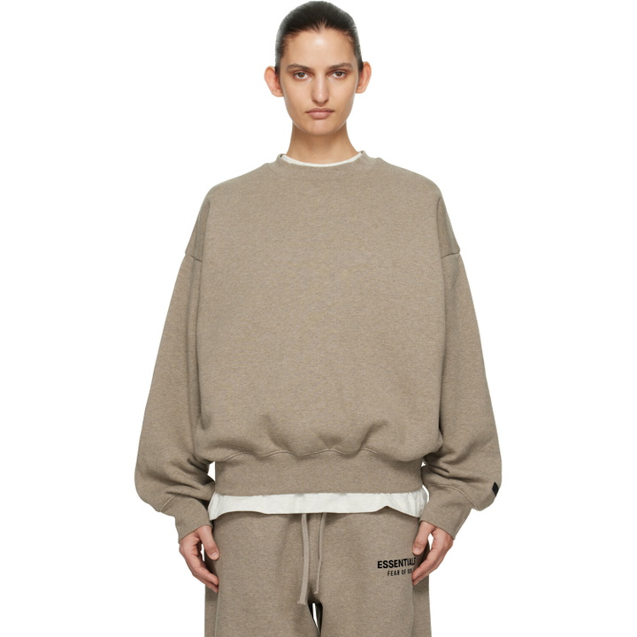 Photo: Fear of God ESSENTIALS Beige Classic Crewneck Sweatshirt