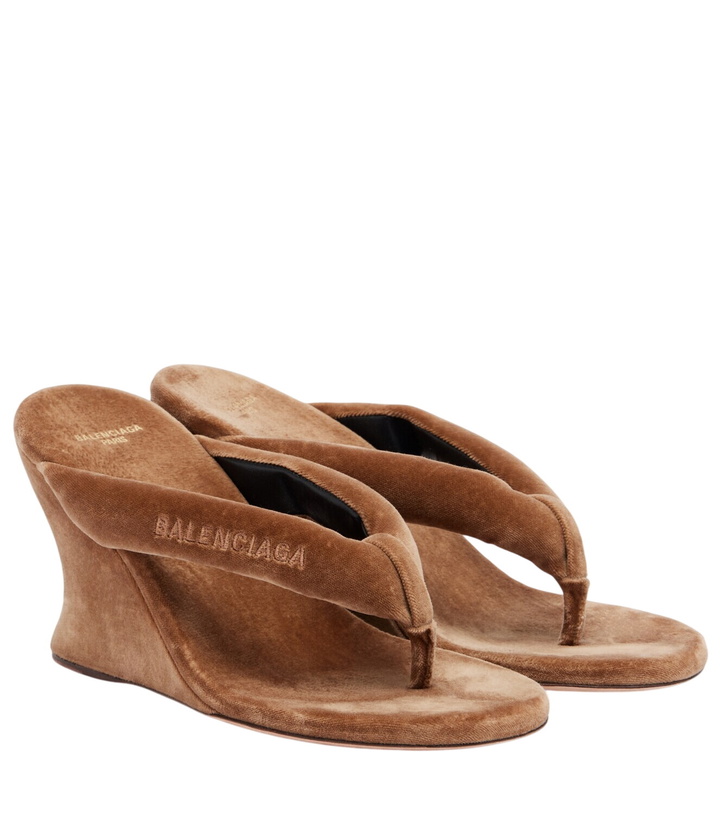 Photo: Balenciaga Gaeta velvet wedge thong sandals