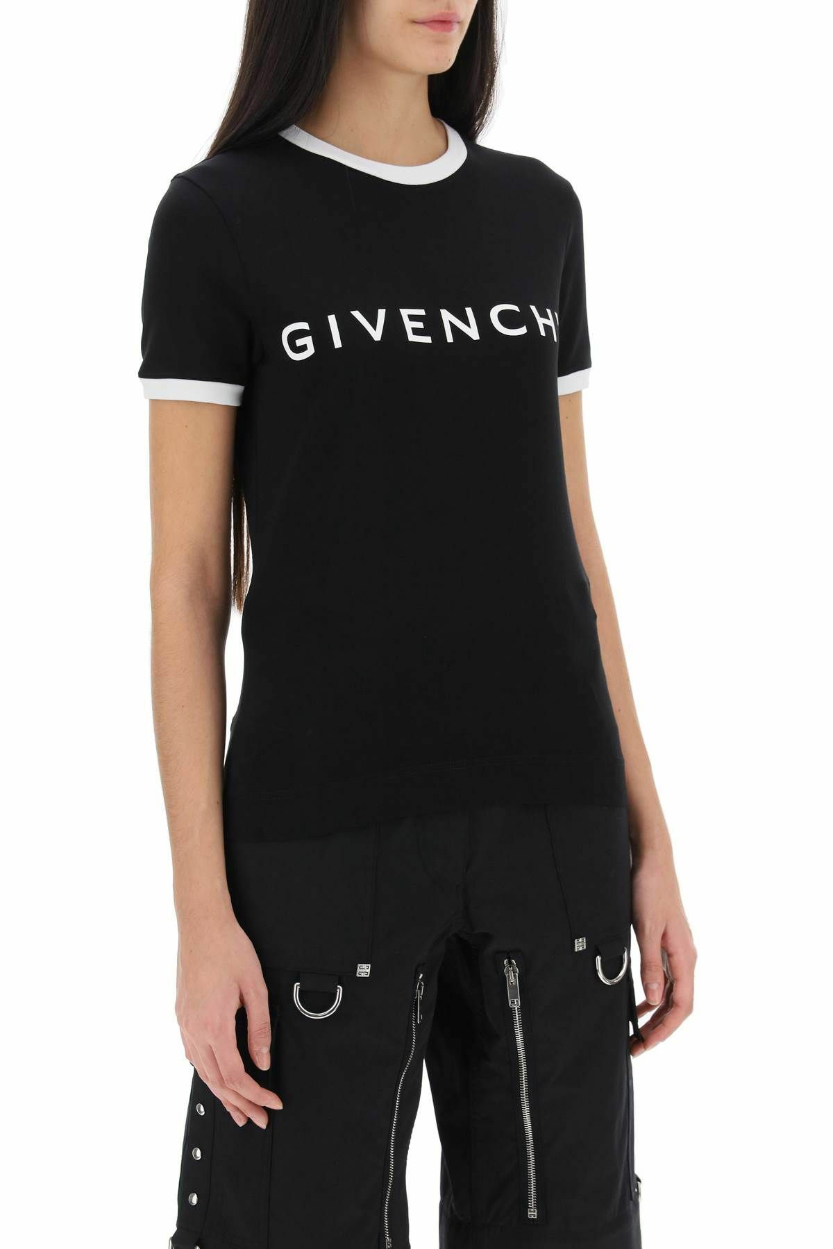 GIVENCHY t-shirt with logo lettering White Givenchy GIVENCHY t-shirt with logo lettering White Givenchy