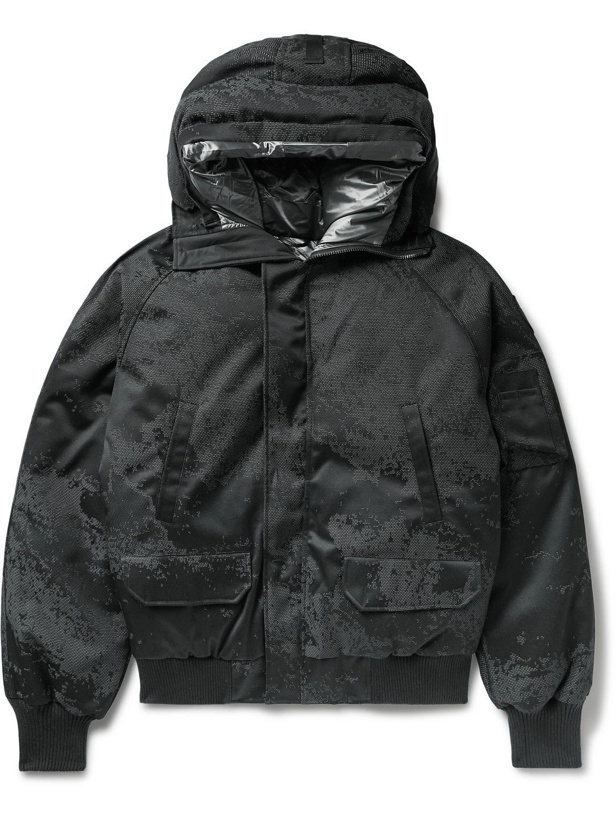 Photo: Canada Goose - Chilliwack Reflective Arctic Tech Hooded Down Jacket - Black