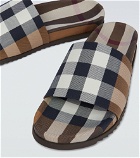 Burberry - Checked slides