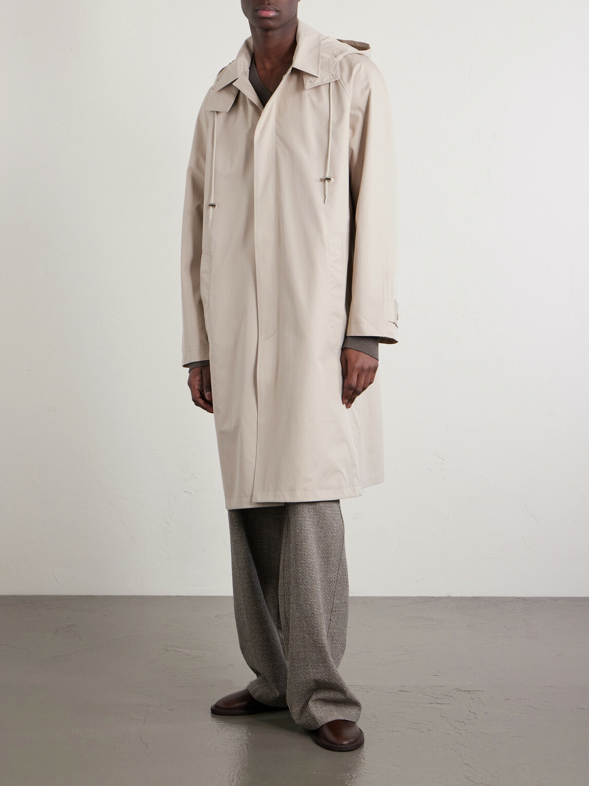 De Bonne Facture - Grandad Giant Mac Cotton Coat - Neutrals