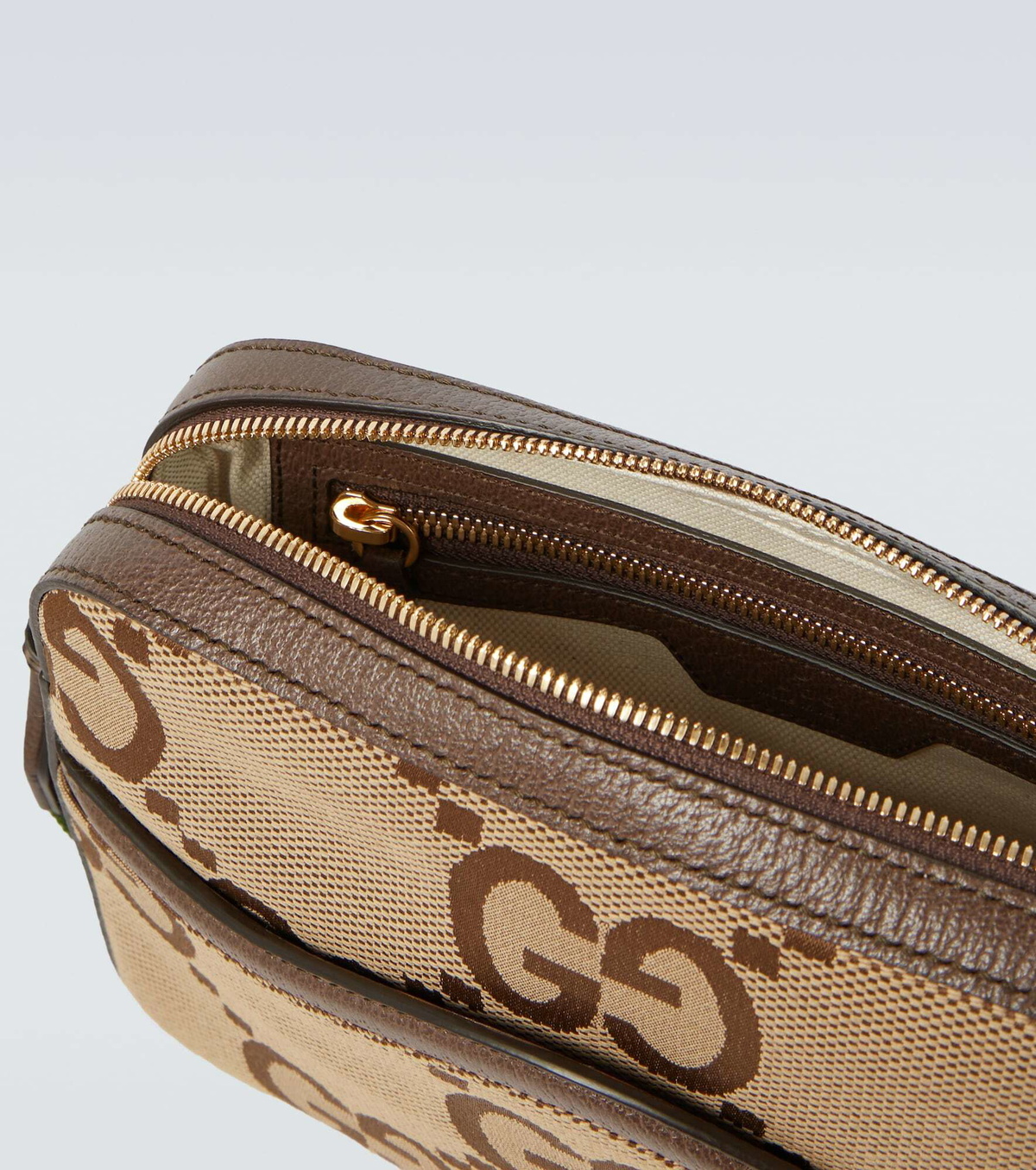 【GUCCI】 JUMBO GG CANVAS MESSENGER BAG Gucci - Jumbo GG canvas messenger bag Gucci