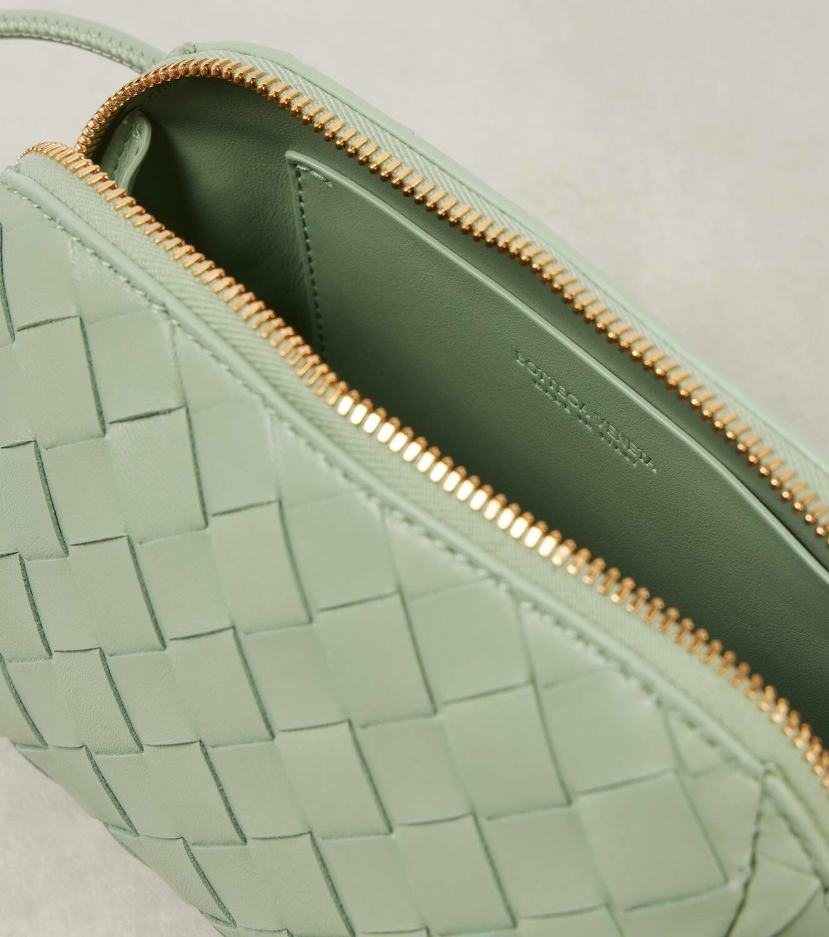 クラッチバッグ Bottega Veneta Concert Leather Clutch With Intrecciato Motif Bottega Veneta Concert Intrecciato Leather Pouch | Saks