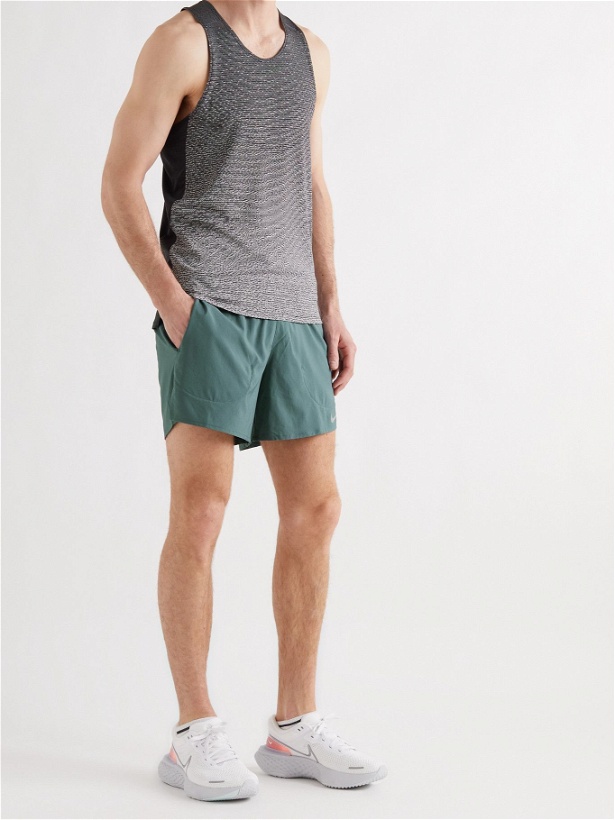 Photo: NIKE RUNNING - Flex Stride Dri-FIT Stretch-Shell Shorts - Green