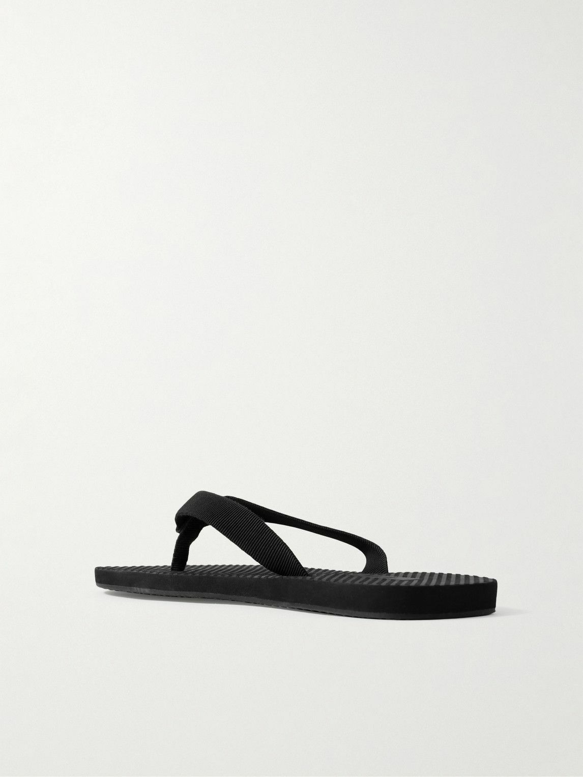 サンダル・ミュール [The Row] Dune Thong Sandals In Gros Grain Dune grosgrain thong sandals in black - The Row | Mytheresa