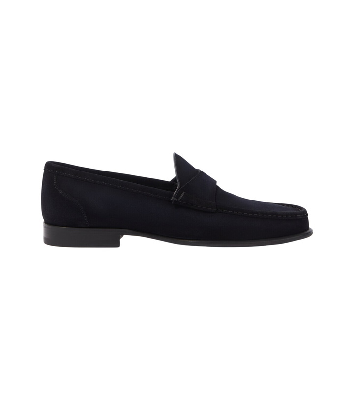 Photo: Magnanni Suede loafers