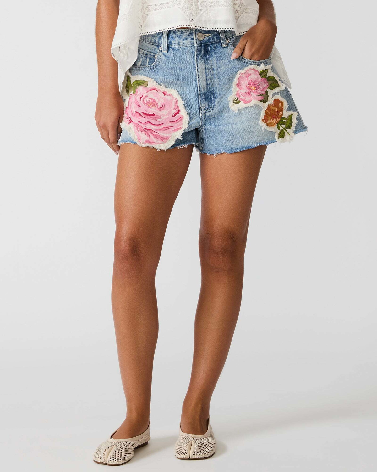 Steve Madden Lilien Shorts in Denim