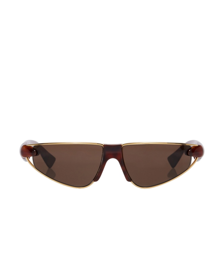 Photo: Bottega Veneta Prisma cat-eye sunglasses