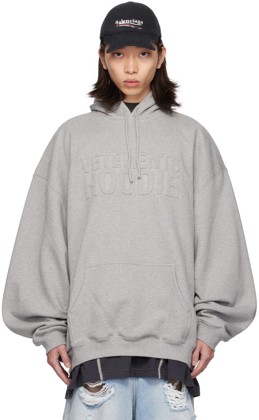 [VETEMENTS] ILLUSION ロゴ フーディー VETEMENTSのブラック Illusion ロゴ フーディがセール中