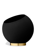 Globe Flower Pot in Black