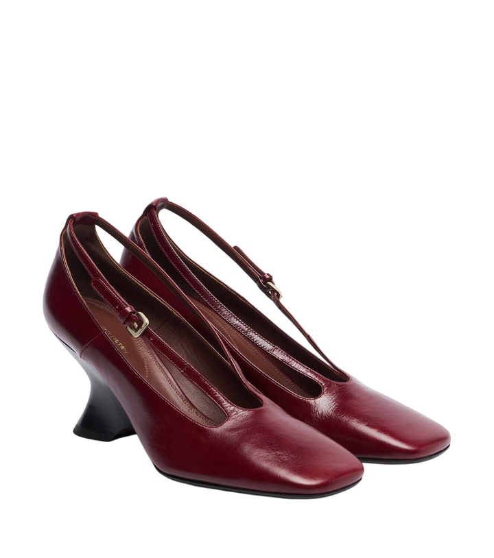 Photo: Dries Van Noten Leather pumps