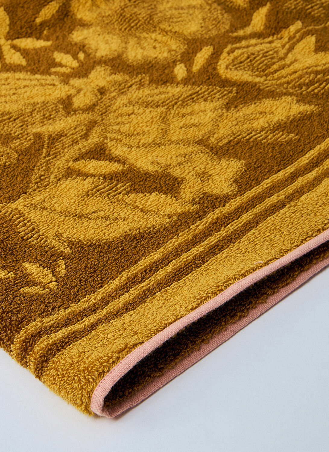 Chloé Logo Motif Beach Towel
