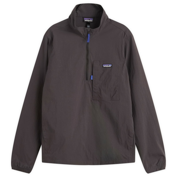 Photo: Patagonia Men's Outdoor Everyday Marsupial in Ink Black