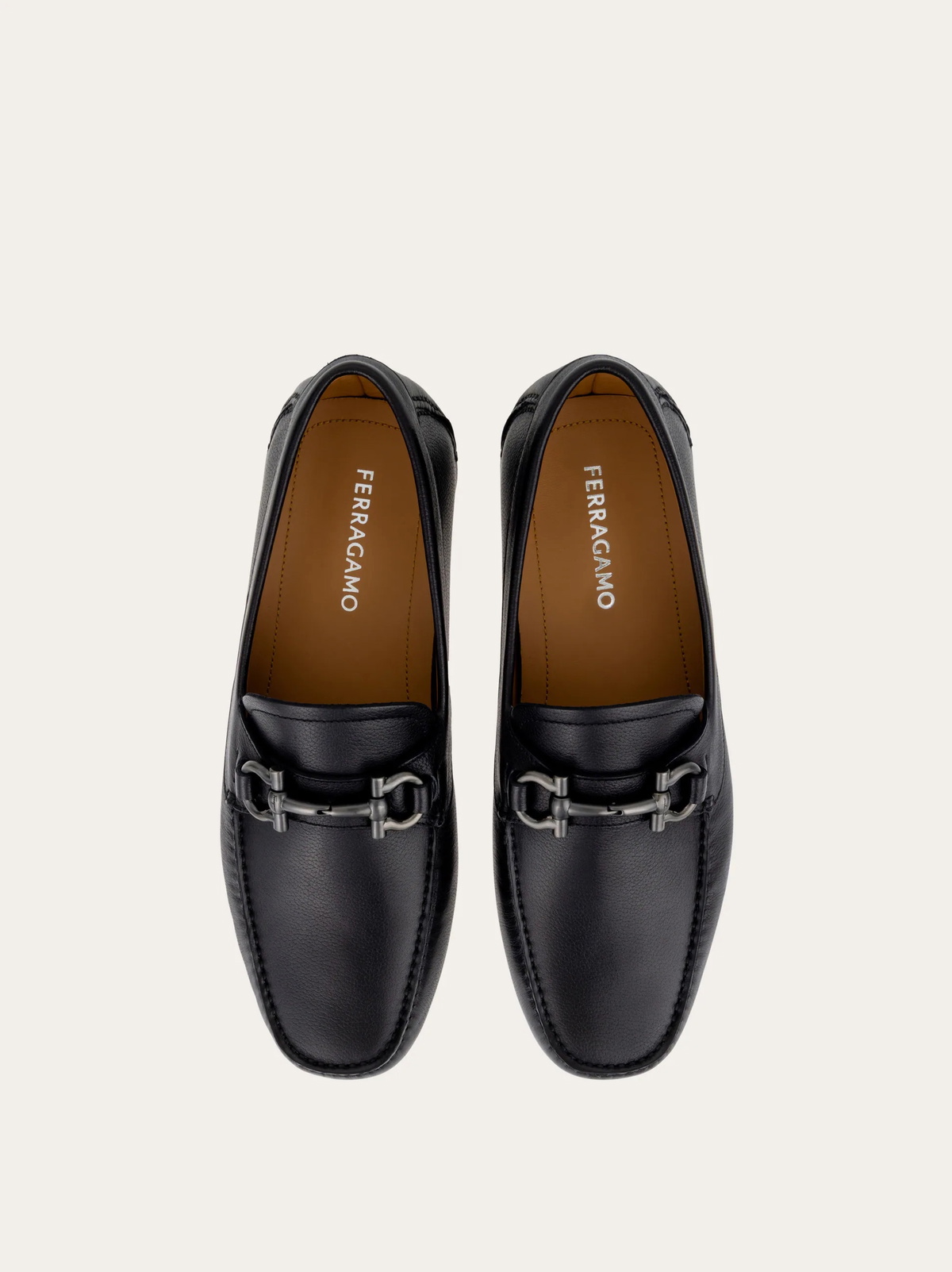 Ferragamo Mens Gancini ornament driver in Black