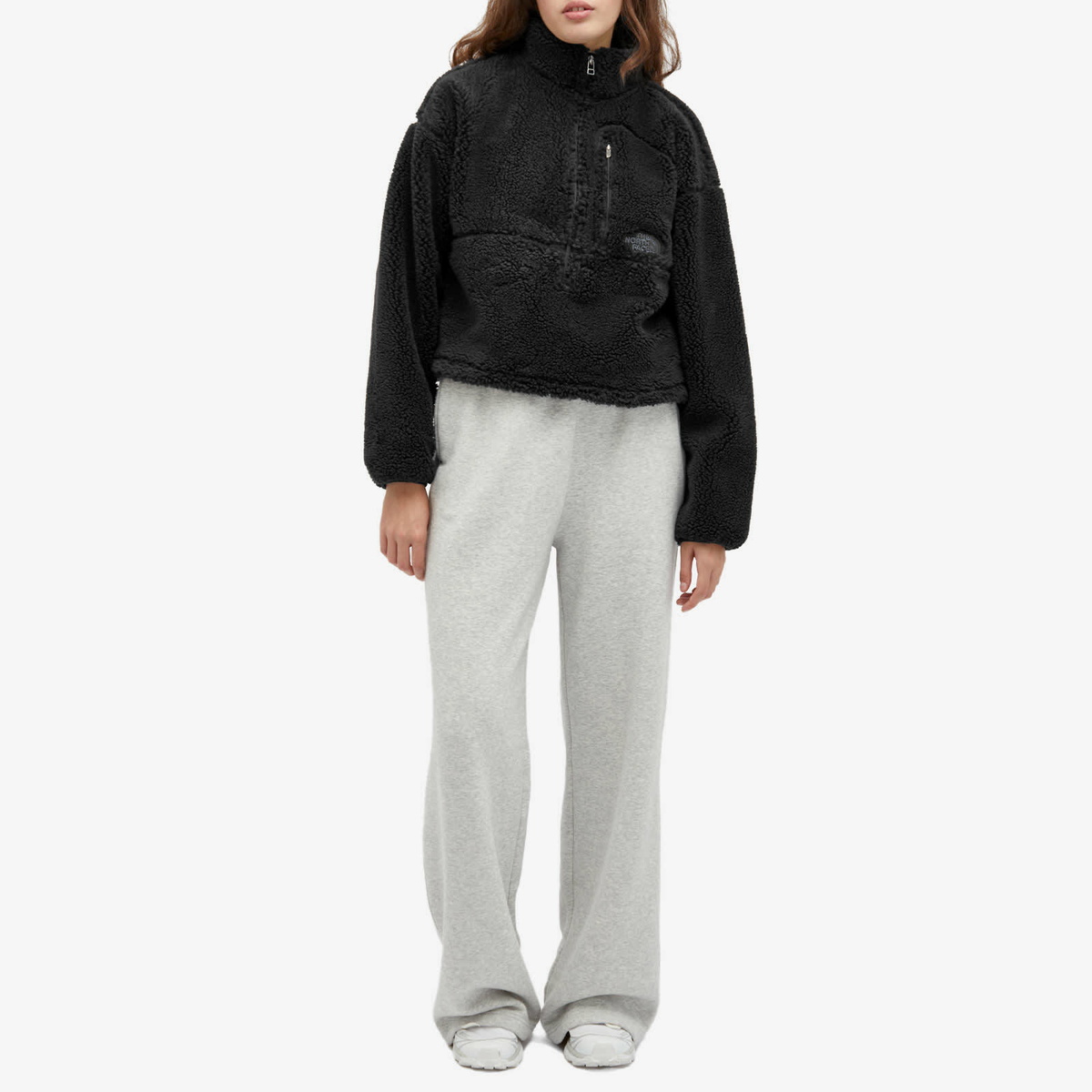 The North Face Women's Extreme Pile Pullover in Black