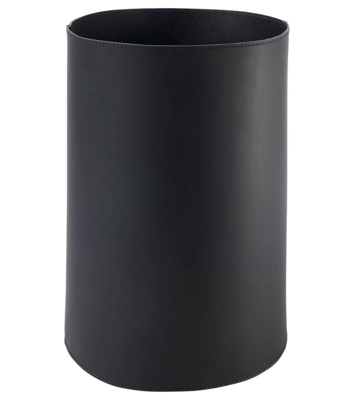 Photo: Michaël Verheyden High leather basket
