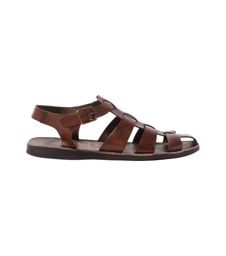 Photo: Sabah Porto leather fisherman sandals