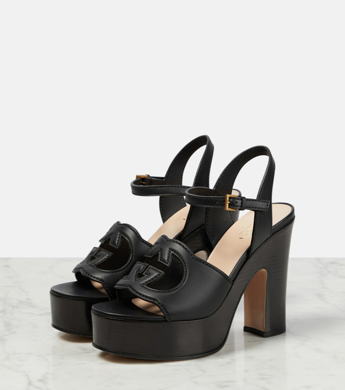 【GUCCI】Interlocking G Strap Sandals Black Gucci Interlocking G leather platform sandals Gucci
