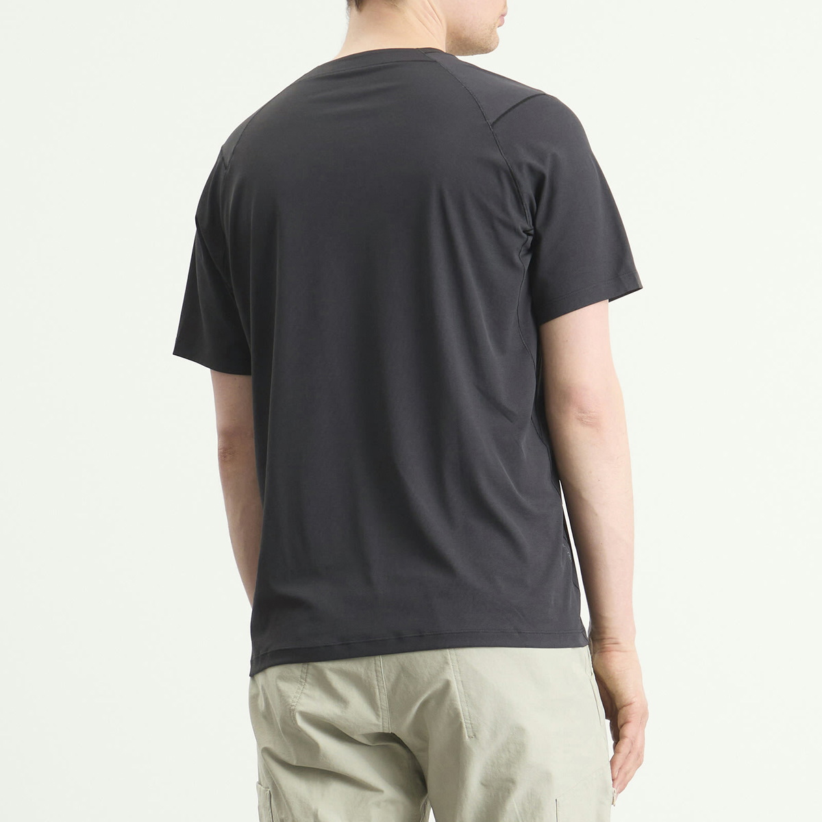 Arc'teryx Men's Cormac Logo T-Shirt in Black