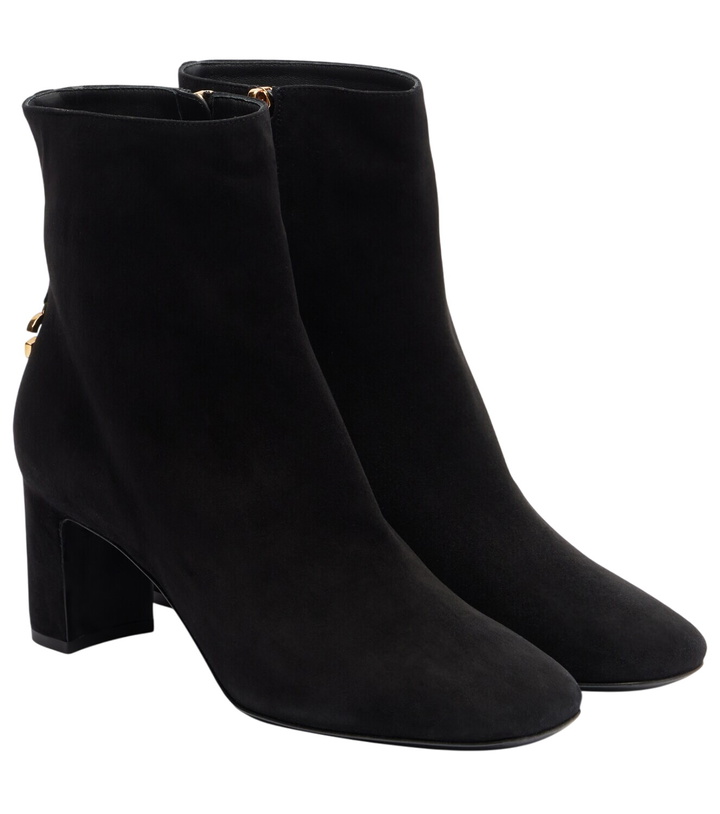 Photo: Dolce&Gabbana DG suede ankle boots