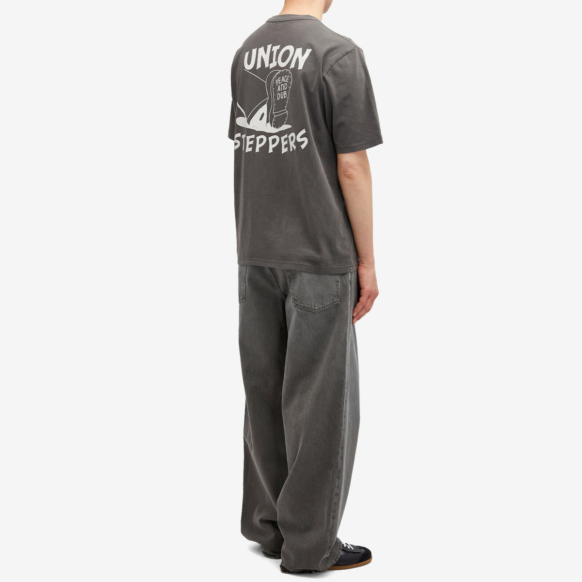 Union LA Men's Peace & Dub T-Shirt in Vintage Black