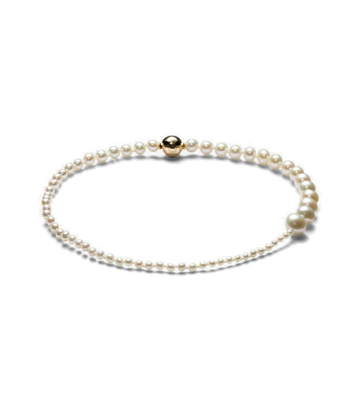 Photo: Sophie Bille Brahe Peggy à Pied 14kt gold anklet with freshwater pearls