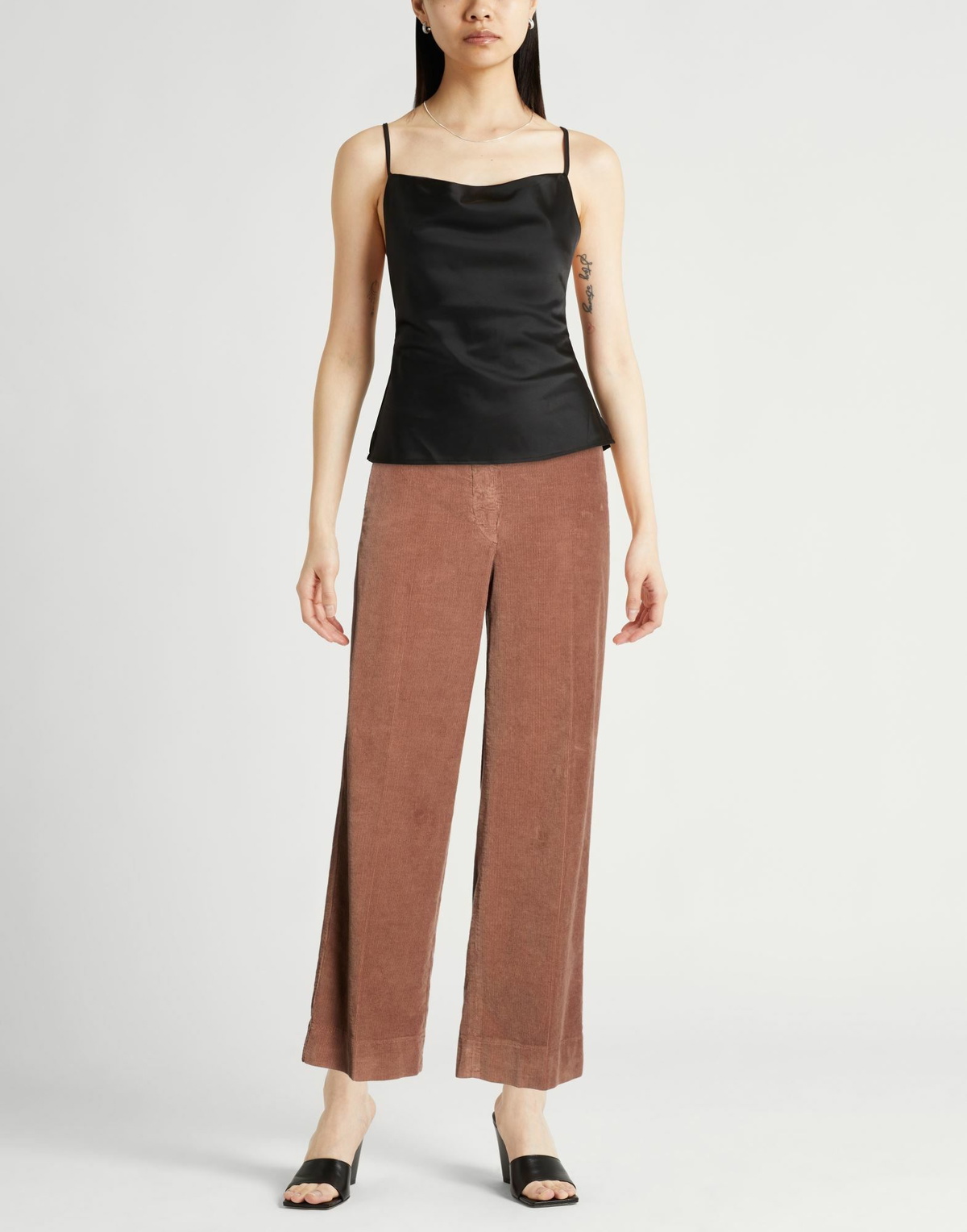 Incotex Womens Pants in Brown